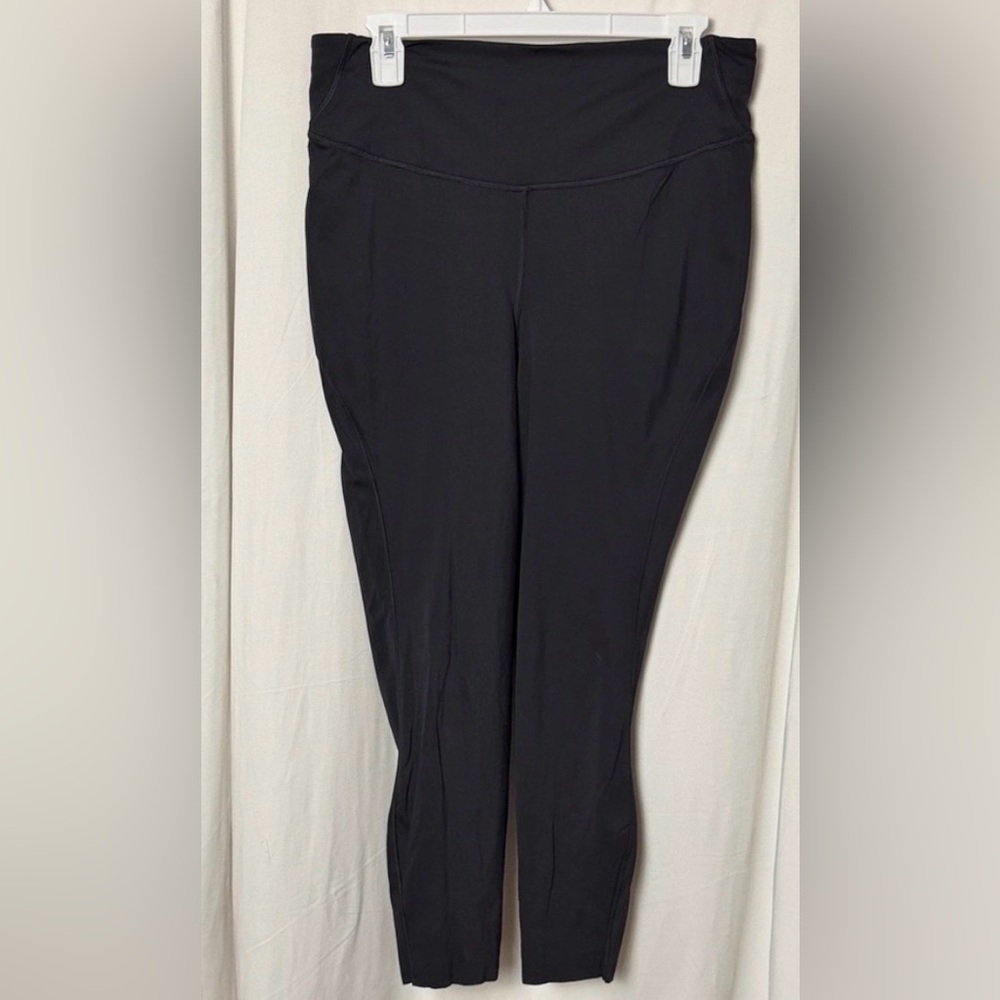 Lululemon Black Base Pace High-Rise Tight 25" Size 12 - Picture 2 of 12